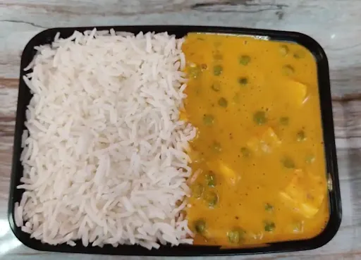 Matar Paneer Rice Box [750 Ml]