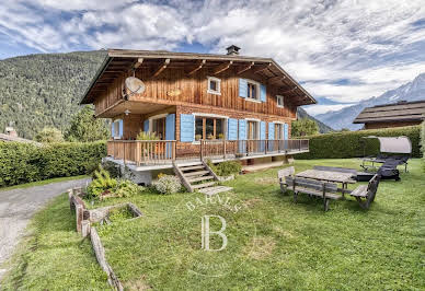 Chalet with panoramic view and terrace 4