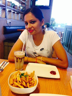 Srishti at AMICI Cafe, Select Citywalk,  photos