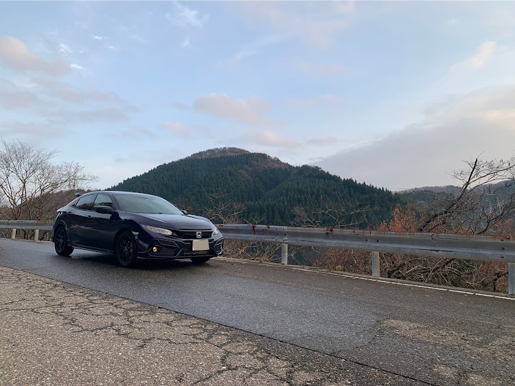シビックのシビックハッチバック・fk7・ドライブ・今年もあとわずかに関するカスタム事例の投稿画像3枚目