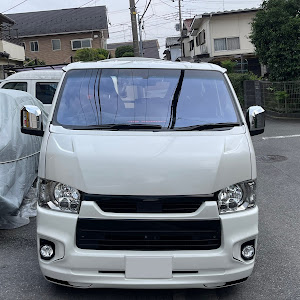 ハイエースバン TRH200V