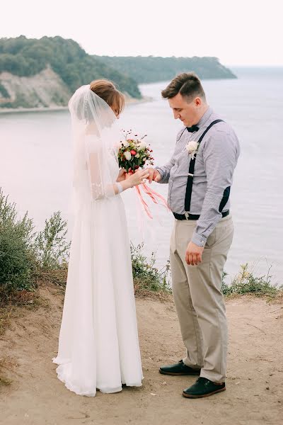 Fotógrafo de bodas Yuliya Shishenko (yanvarskya). Foto del 22 de enero 2017