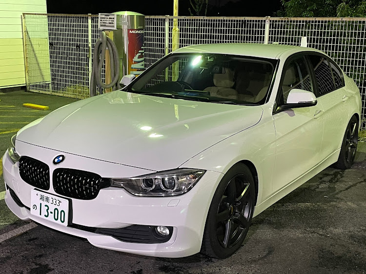 3シリーズ セダンの洗車・F30・BMW3シリーズ・DIYに関するカスタム事例の投稿画像1枚目
