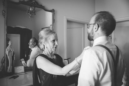 Fotógrafo de casamento Rosa Cisternino (officinafoto). Foto de 6 de setembro 2019