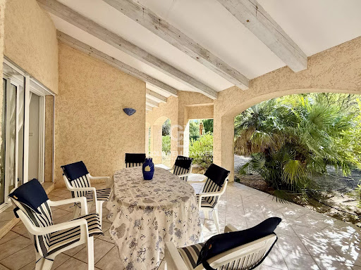 Maison en bord de mer avec jardin 5