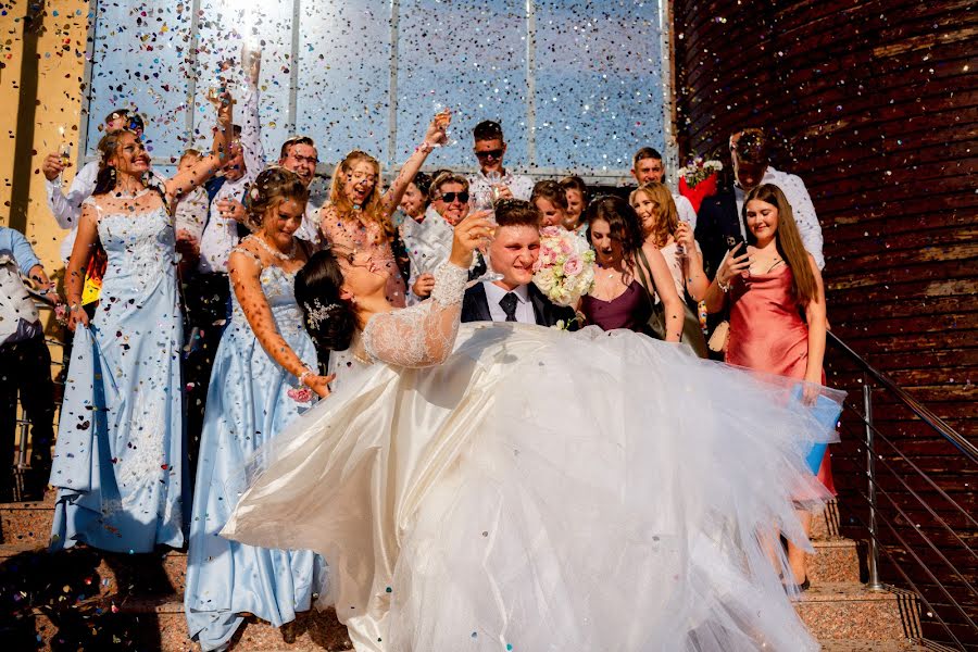 Wedding photographer Ovidiu Duca (ovidiuduca). Photo of 3 August 2023