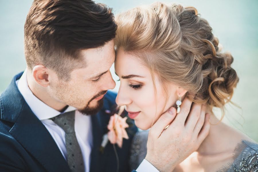 Fotógrafo de casamento Nata Rolyanskaya (natarolianskii). Foto de 19 de novembro 2017