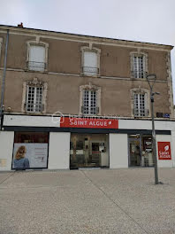 locaux professionnels à La Roche-sur-Yon (85)