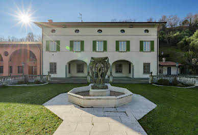 Villa with garden and terrace 2