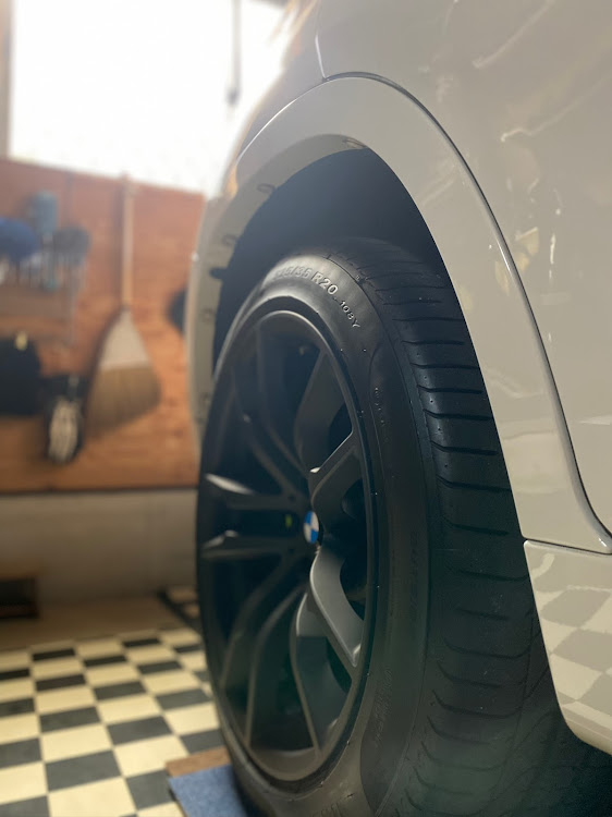 X6 MのBMW・Mモデル・Mモード・SACに関するカスタム事例の投稿画像6枚目