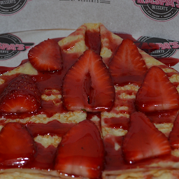 Strawberry & Cream Crepe