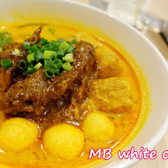 MB white coffee 南洋料理餐廳(忠孝店)