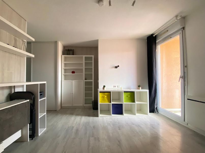 Location meublée appartement 1 pièce 19 m² à Toulouse (31000), 540 €