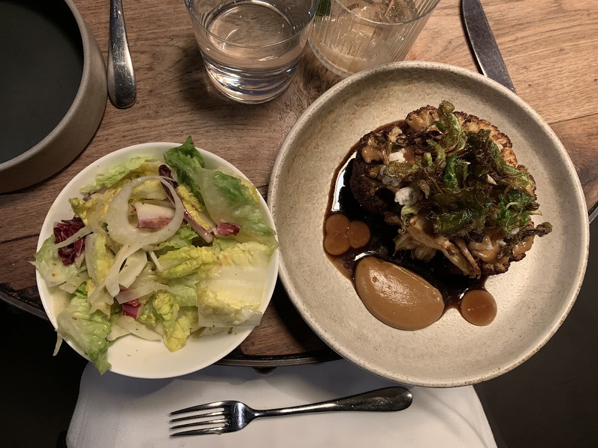 Fennel salad and whey cauliflower