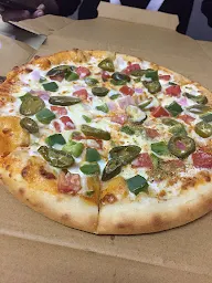 Classic Pizza Everyday photo 2