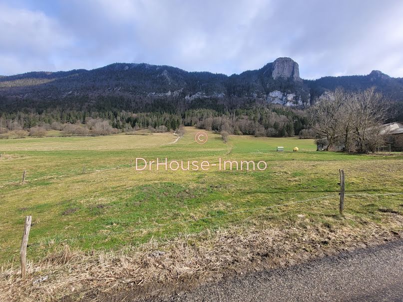 Vente terrain  821 m² à Saint-Agnan-en-Vercors (26420), 70 000 €