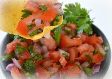 Chipotle-Inspired Pico de Gallo