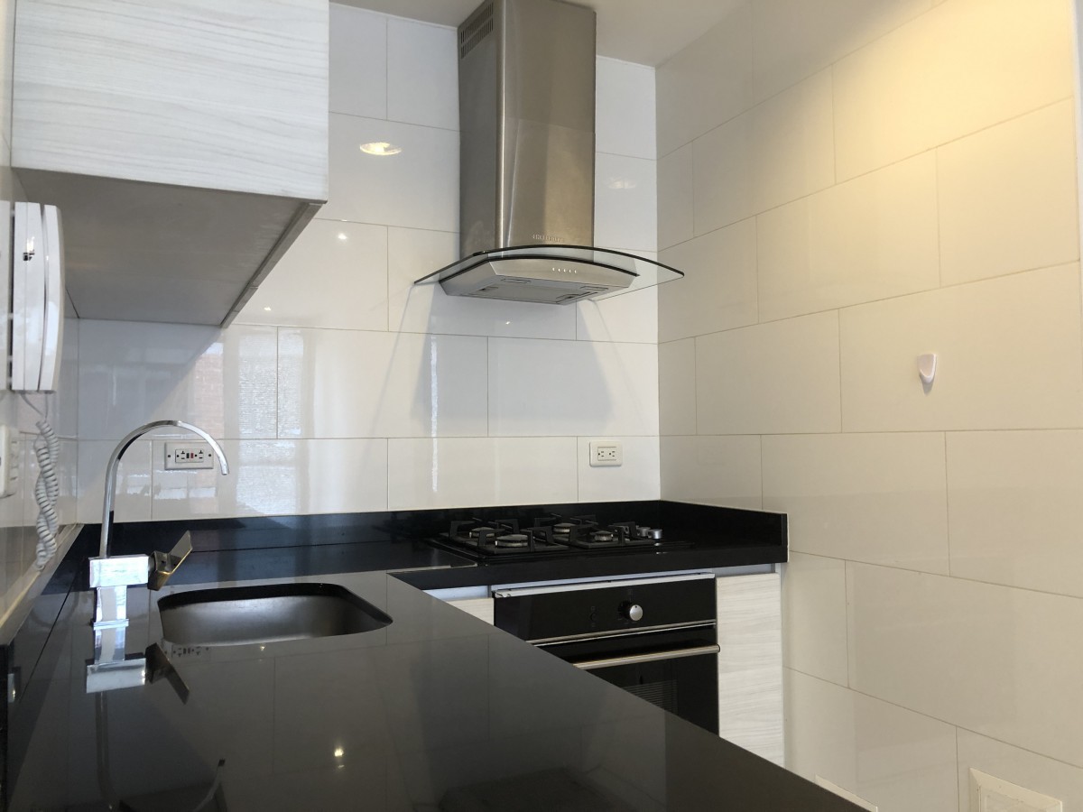 Apartamento En Venta - Santa Barbara, Bogota