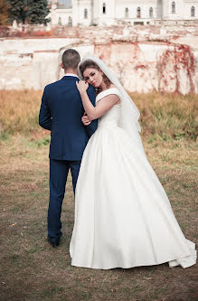 Fotógrafo de casamento Yanina Sirenko (janinsirenko). Foto de 6 de março 2019