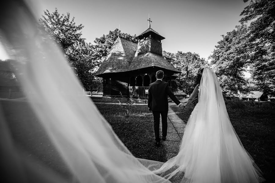 Wedding photographer Vlad Florescu (vladf). Photo of 19 September 2018