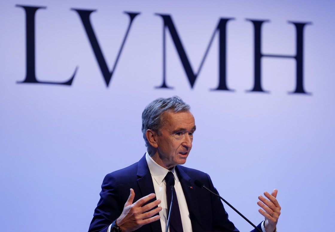 Tiffany deal would give LVMH edge in jewelry