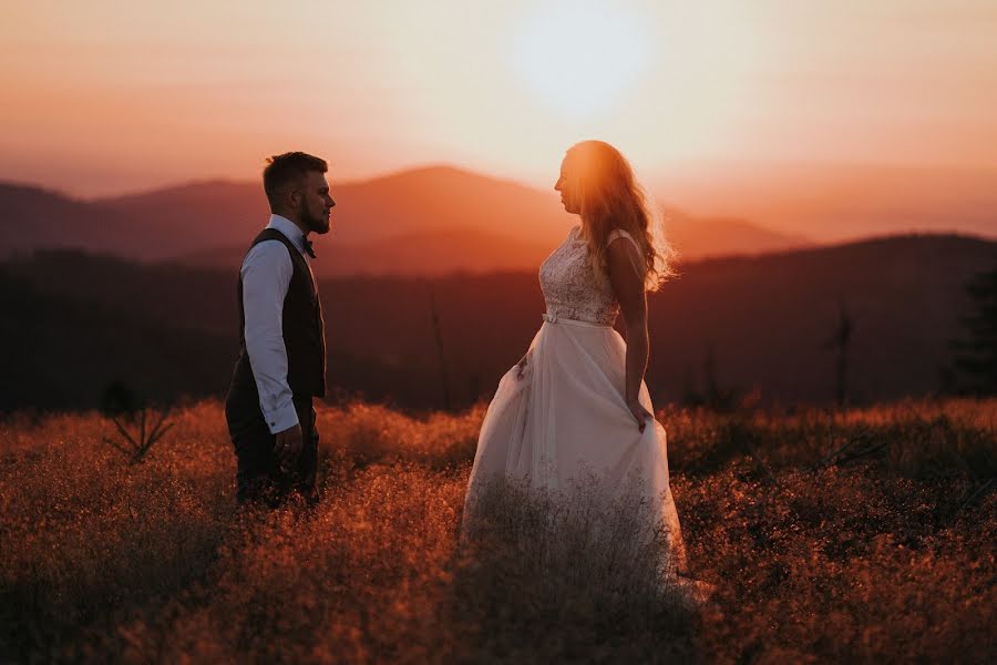 Fotografo di matrimoni Jagoda Owczarek (jagodaowczarek). Foto del 10 febbraio 2020