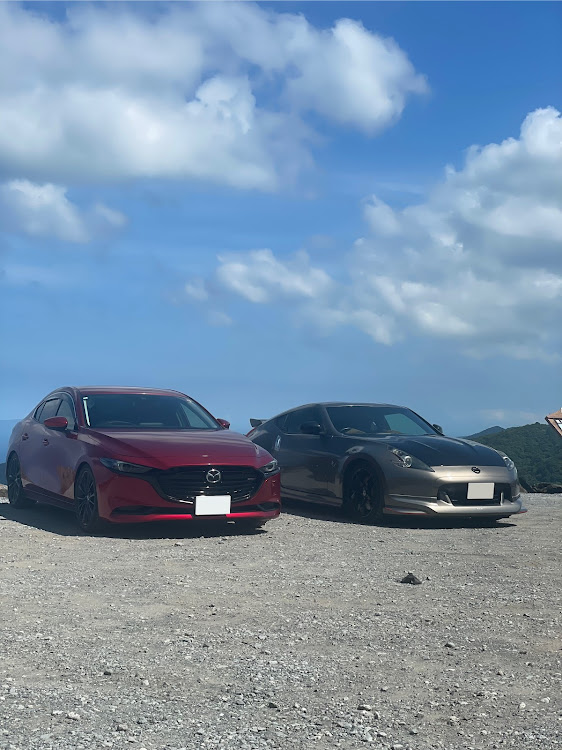 MAZDA3のドライブ・MAZDA3・フェアレディZ・猛暑に関するカスタム事例の投稿画像1枚目