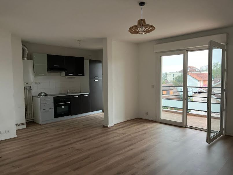 Location  appartement 3 pièces 67 m² à Pau (64000), 800 €