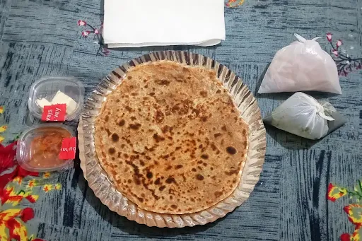 2 Aloo Pyaz Paratha