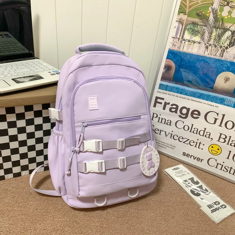 Draagbare, veelzijdige casual rugzak voor alle gelegenheden, modern design, perfect voor dagelijks gebruik en reizen, comfortabel en praktisch.