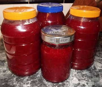 SIMPLY DELICIOUS CRANBERRY SAUCE