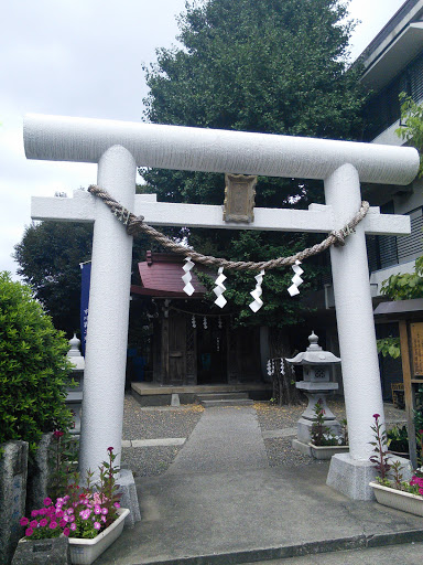 宝神社