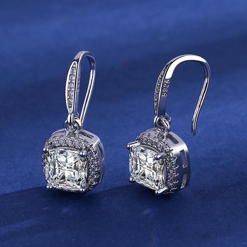 Fashion Long Square Zircon Earrings for Women enhance any look. These stylish earrings provide elegant sophistication an