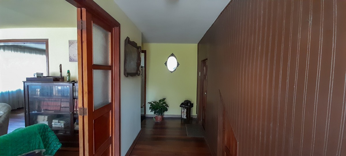 Casa En Venta - San Luis, Bogota