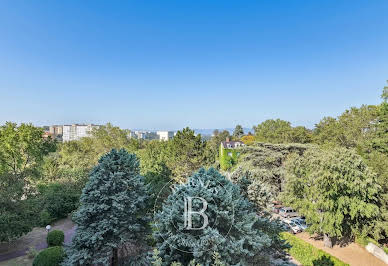 Apartment with terrace 17