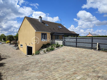 maison à Saint-Cyr-en-Pail (53)