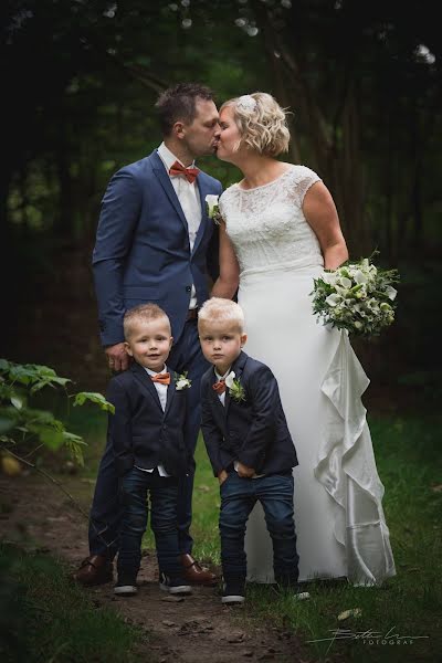 Photographe de mariage Bettina Larsen (bettinalarsen). Photo du 30 mars 2019