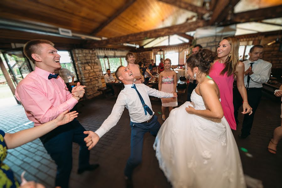 Fotógrafo de bodas Oleg Ivanov (appleoleg). Foto del 14 de noviembre 2016