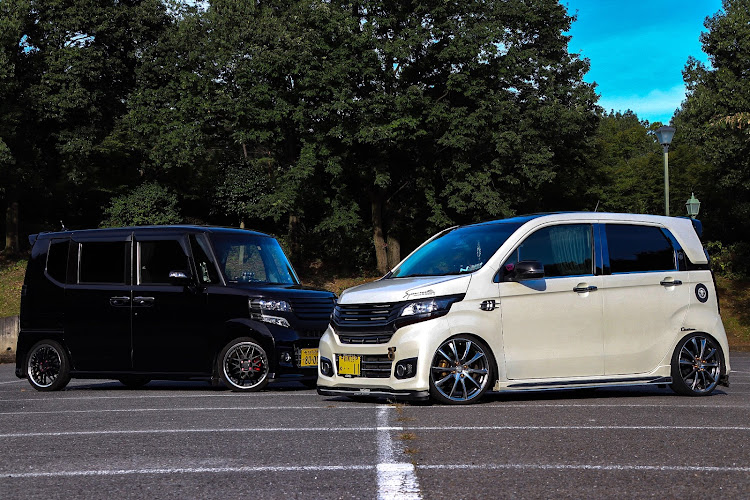 NボックスカスタムのNボックスカスタム・東京タワー・ひまわり・TEAM Excitación・花火に関するカスタム事例の投稿画像1枚目