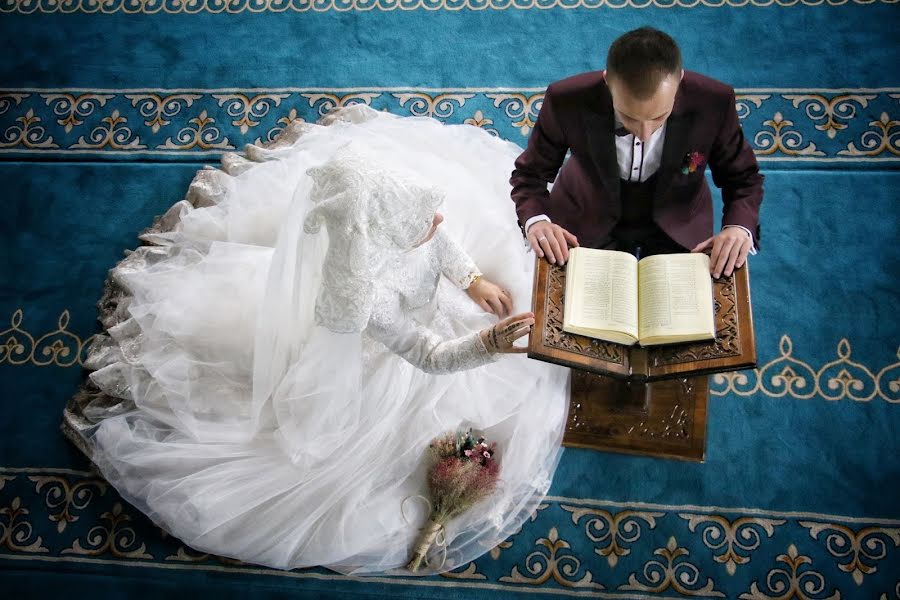 Wedding photographer Mert Uluhan (mertuluhan). Photo of 11 July 2020