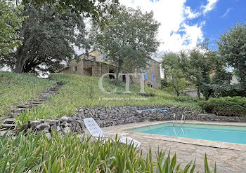 ferme à Vaison-la-Romaine (84)