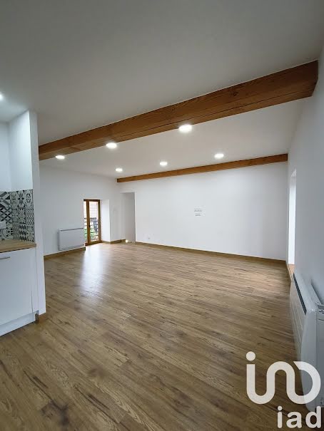 Location  appartement 3 pièces 67 m² à Sainte-Foy-l'Argentière (69610), 750 €