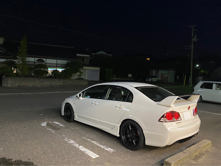 シビックのホンダ・夏休み・ホイール交換に関するカスタム事例の投稿画像1枚目