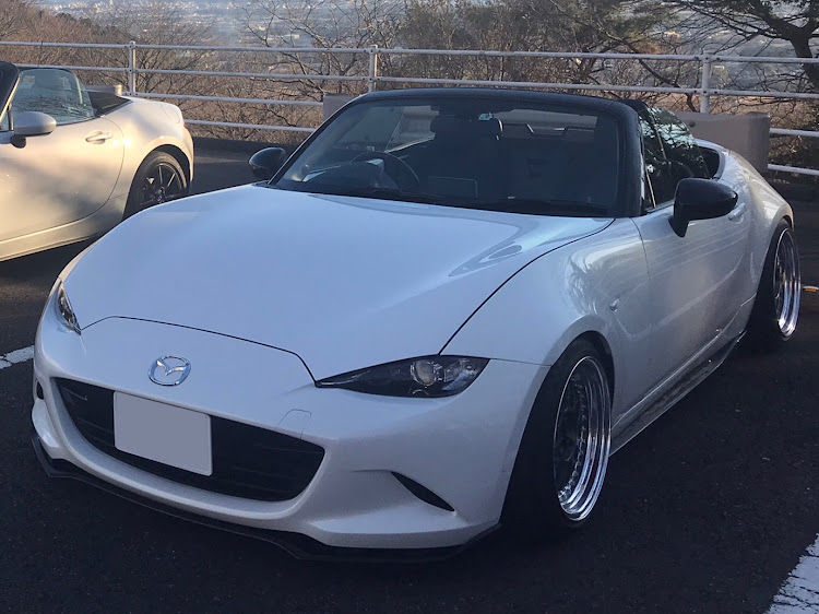 ロードスターの新年のご挨拶・連休最終日に関するカスタム事例の投稿画像1枚目