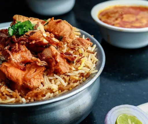 Chicken Shahi Hyderabadi Biryani (boneless)