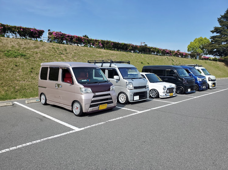 ハイゼットカーゴのシャコタン現象・GG～CLUBに関するカスタム事例の投稿画像8枚目