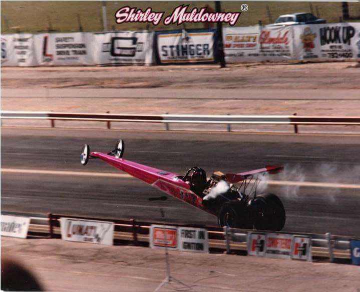 D:\Documenti\posts\posts\Women and motorsport\foto Shirley\Shirley doing a wheelie .jpg