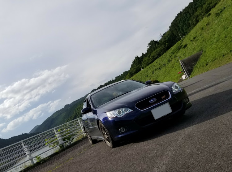 レガシィツーリングワゴンのレッドメモリーに関するカスタム事例の投稿画像1枚目