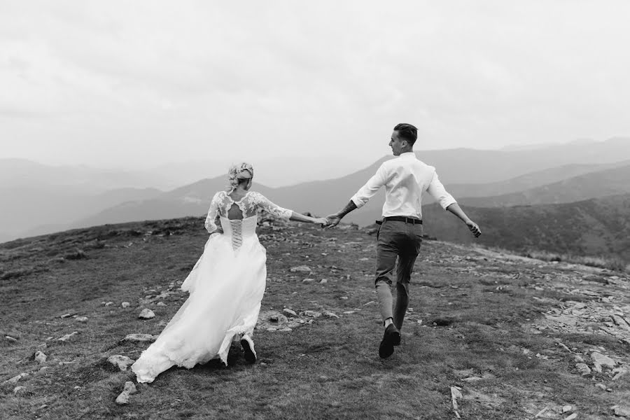 Fotografo di matrimoni Evgeniy Efanov (efanovs). Foto del 9 gennaio 2017