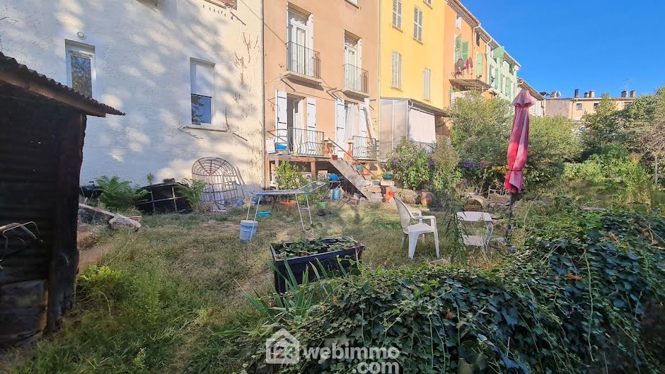 Vente maison 9 pièces 228 m² à Le Luc (83340), 249 000 €